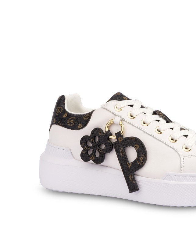 Heritage Carry Charm Sneakers Photo 4