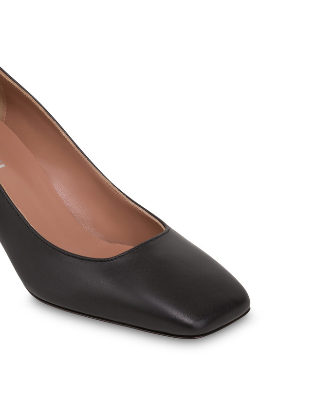 Nina calfskin pump Photo 4