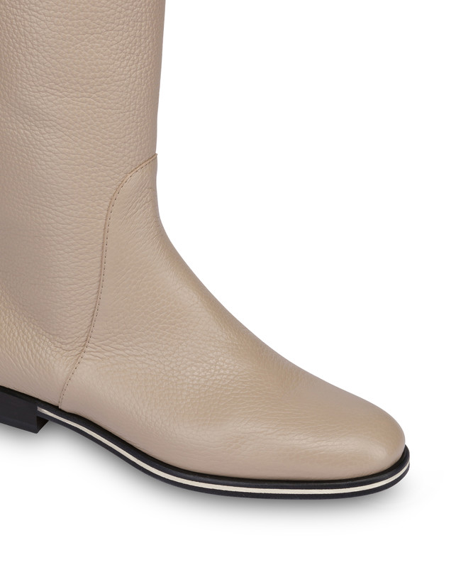 Core flat calfskin boot Photo 4