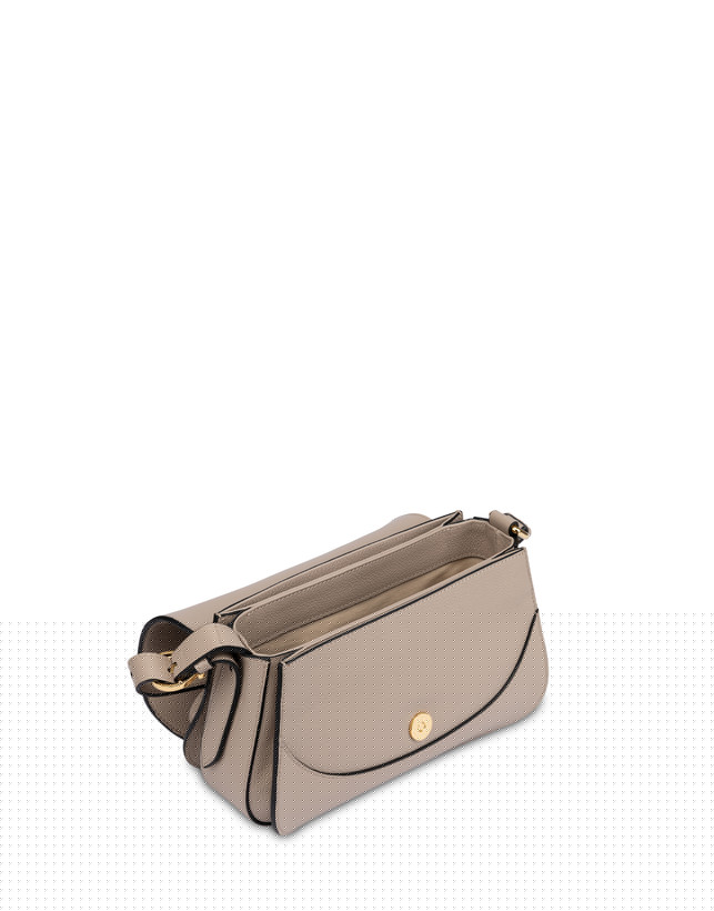 Crossbody Bag Fence in Vitello Granato Photo 3