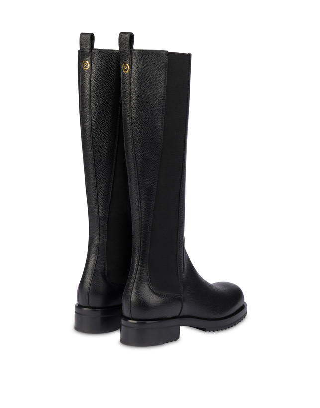 Beatles Vancouver in Vitello Granato Photo 3