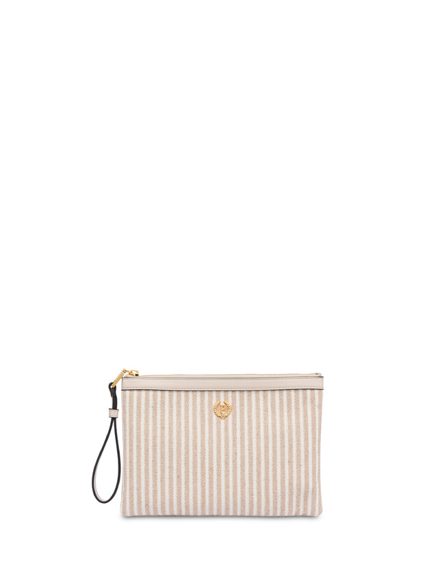 Punch Bag Plume in Canvas Photo 1
