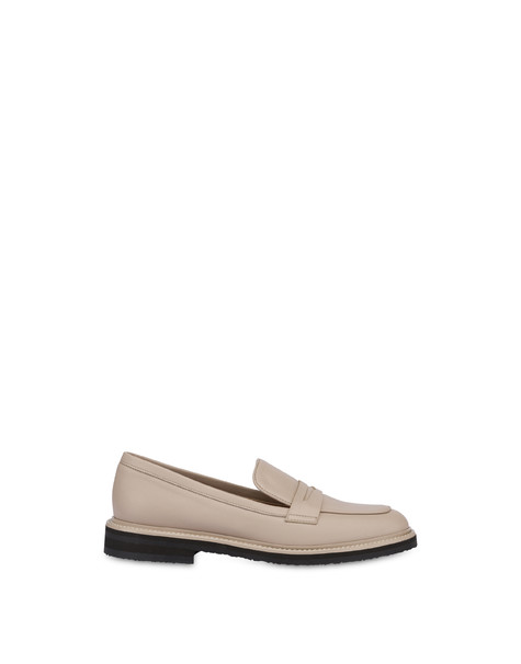 Artisan Touch Calfskin Loafer Sand/sand